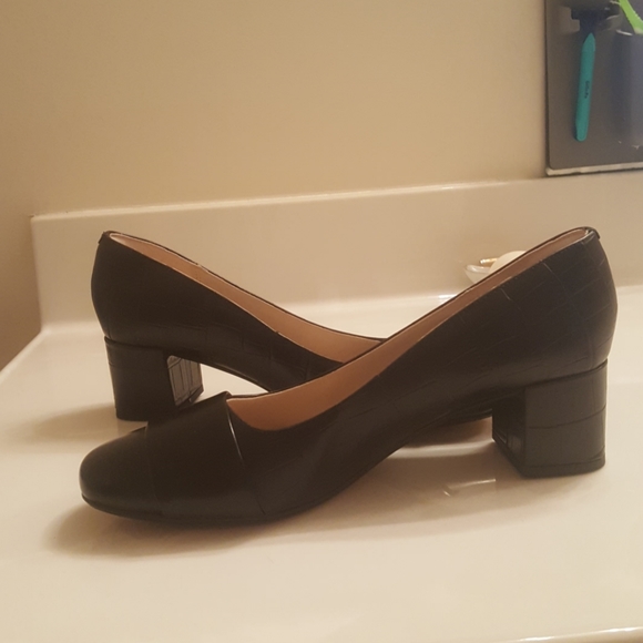 Clarks Shoes - Brand New Clark's Pumps